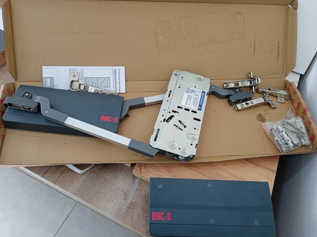 BNC HF 2 PORTES GRIS D602W