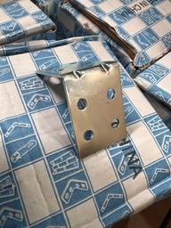 EQUERRE COUDEE 40 MM